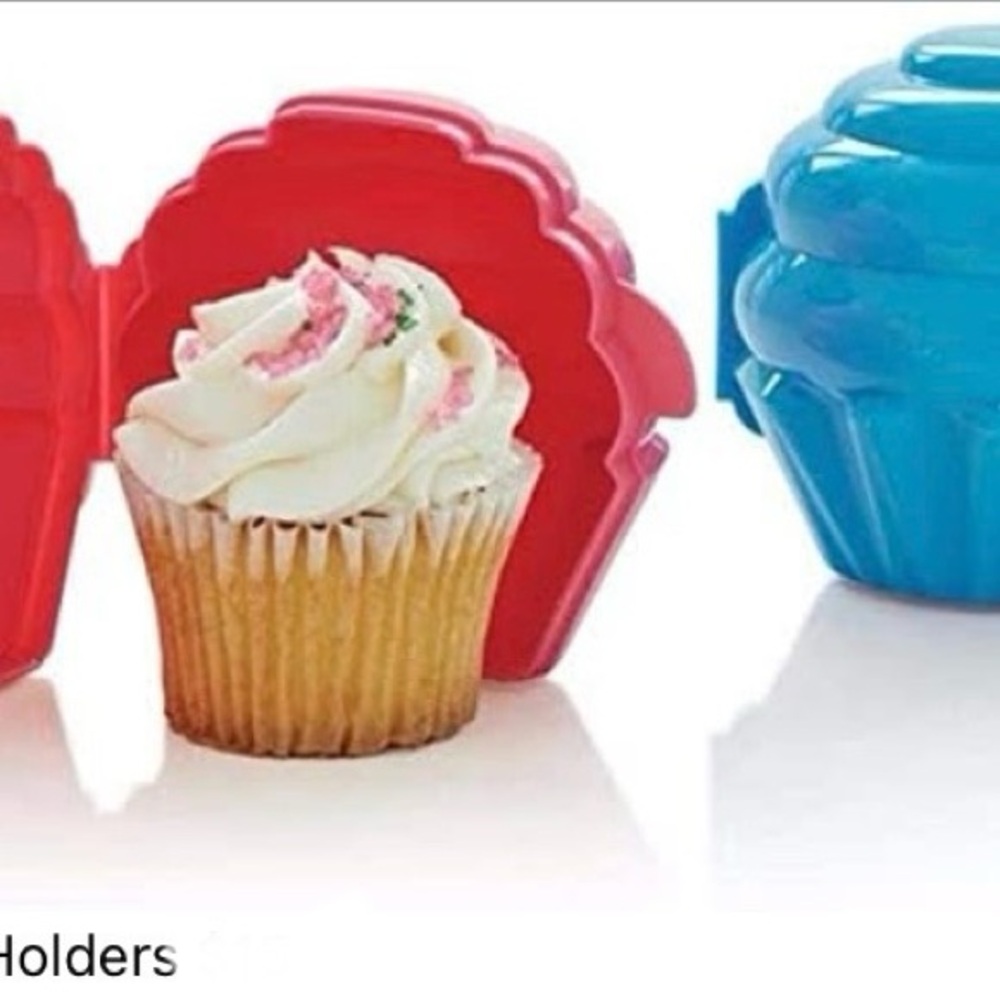 Tupperware Red and Blue Cupcake Holders